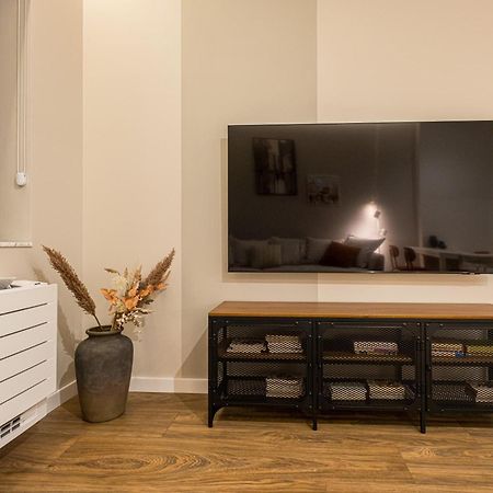 South 22 - Brand New Modern 1Bd Apt In Sofia Center Apartment Exterior photo
